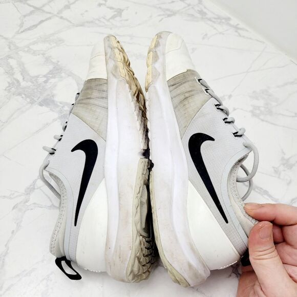 Nike White & Grey Sneakers Running Shoes Size: 5.5US - Picture 7 of 10